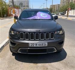 جیپ گراند شیرۆکی